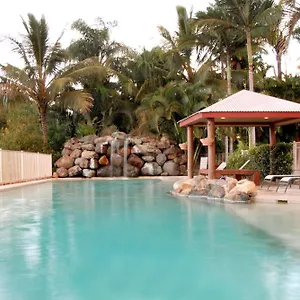 At Boathaven Bay Holiday 4* Airlie Beach